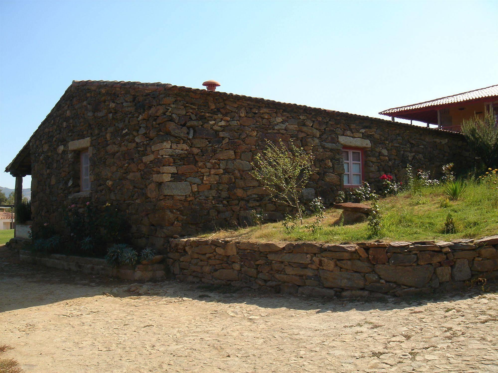 Quinta Do Barracao Da Vilarica Lodões Esterno foto